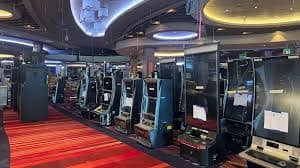 SA Gaming live dealer table interface on mahkota555